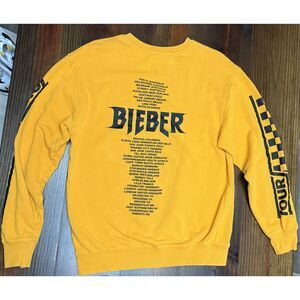 Justin Bieber Purpose Stadium Tour Graphic Sweatshirt Yellow Size Small